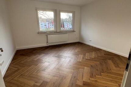 Erstbezug nach Sanierung: 3 12-Zimmer-Wohnung am Springerplatz 3 zimmer