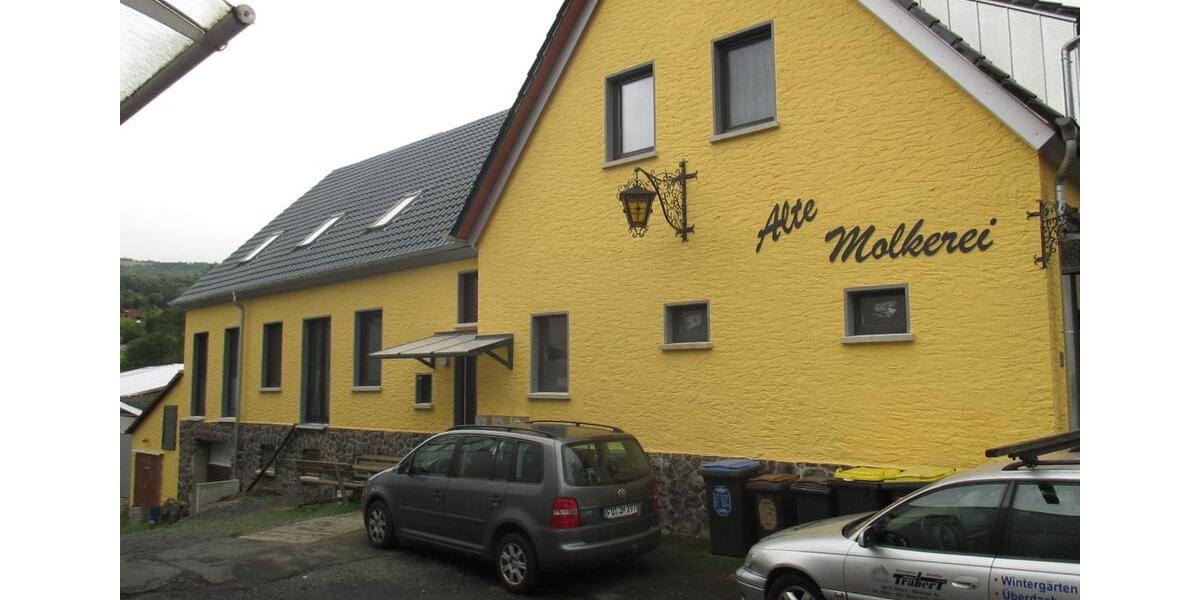 Erdgeschoßwohnung Hilders - 3 Zimmer, 109 m&sup2;, 980&euro; | Angebot:25207242