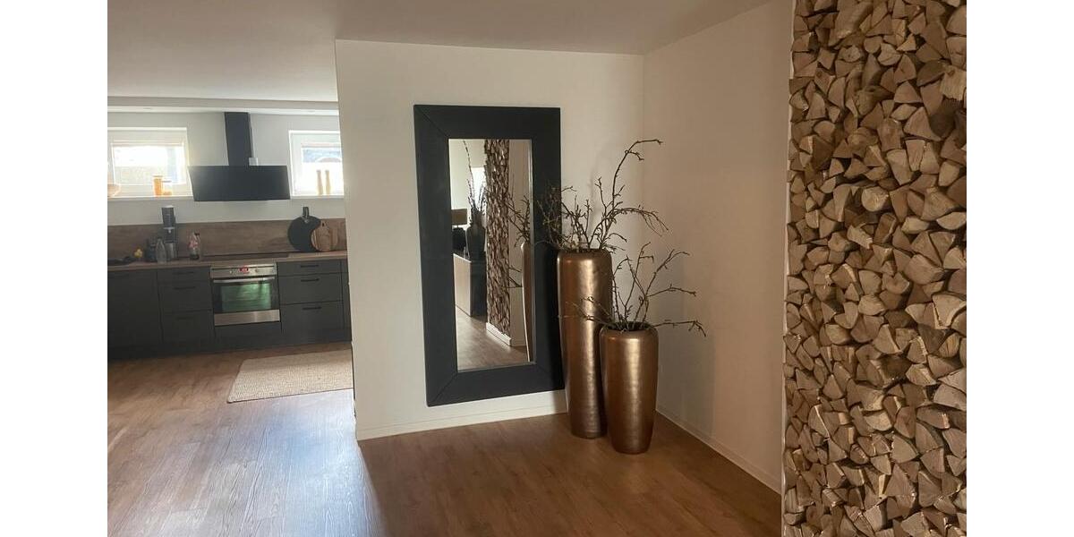Erdgeschoßwohnung Rechlin - 4 Zimmer, 130 m&sup2;, 1.100&euro; | Angebot:24946710