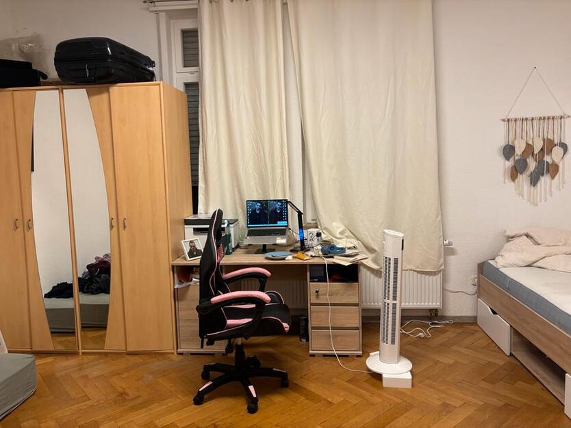 Ein WG Zimmer, unbefristet, ab sofort