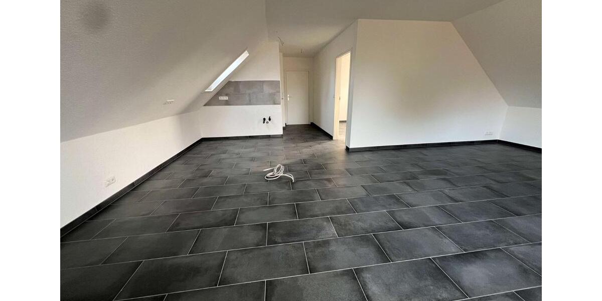 Dachgeschoßwohnung Burgdorf - 2 Zimmer, 43 m&sup2;, 650&euro; | Angebot:26507159