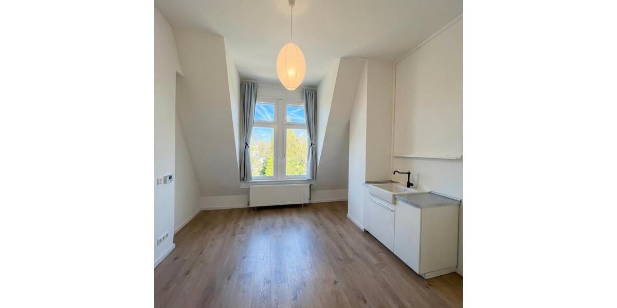 Dachgeschoßwohnung Frankfurt am Main Nordend West - 1 Zimmer, 58 m&sup2;, 1.200&euro; | Angebot:24876094