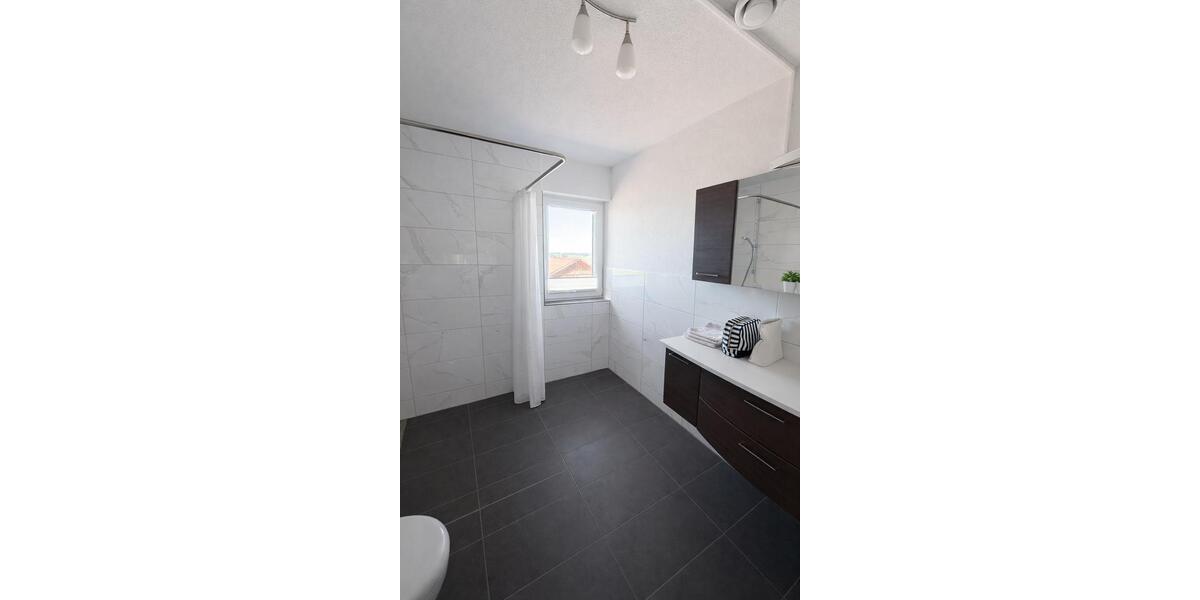 Etagenwohnung Seeg - 2 Zimmer, 85 m&sup2;, 1.000&euro; | Angebot:26246923