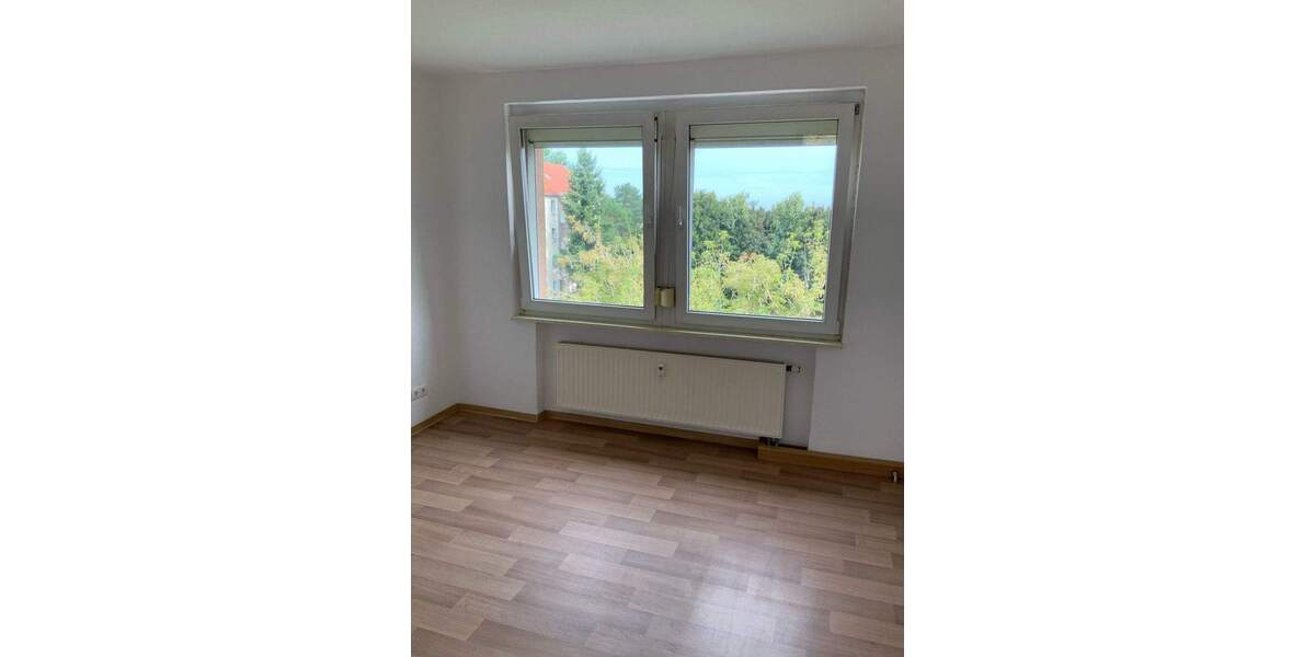 Etagenwohnung Bitterfeld-Wolfen Wolfen - 3 Zimmer, 58 m&sup2;, 380&euro; | Angebot:25706265