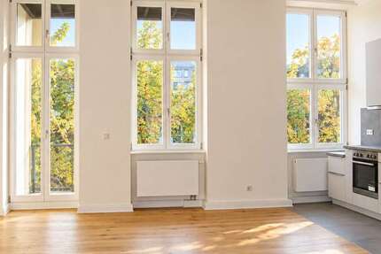 Wohnung Berlin Charlottenburg - 3 Zimmer, 92 m&sup2;, 1.980&euro; | Angebot:27663461