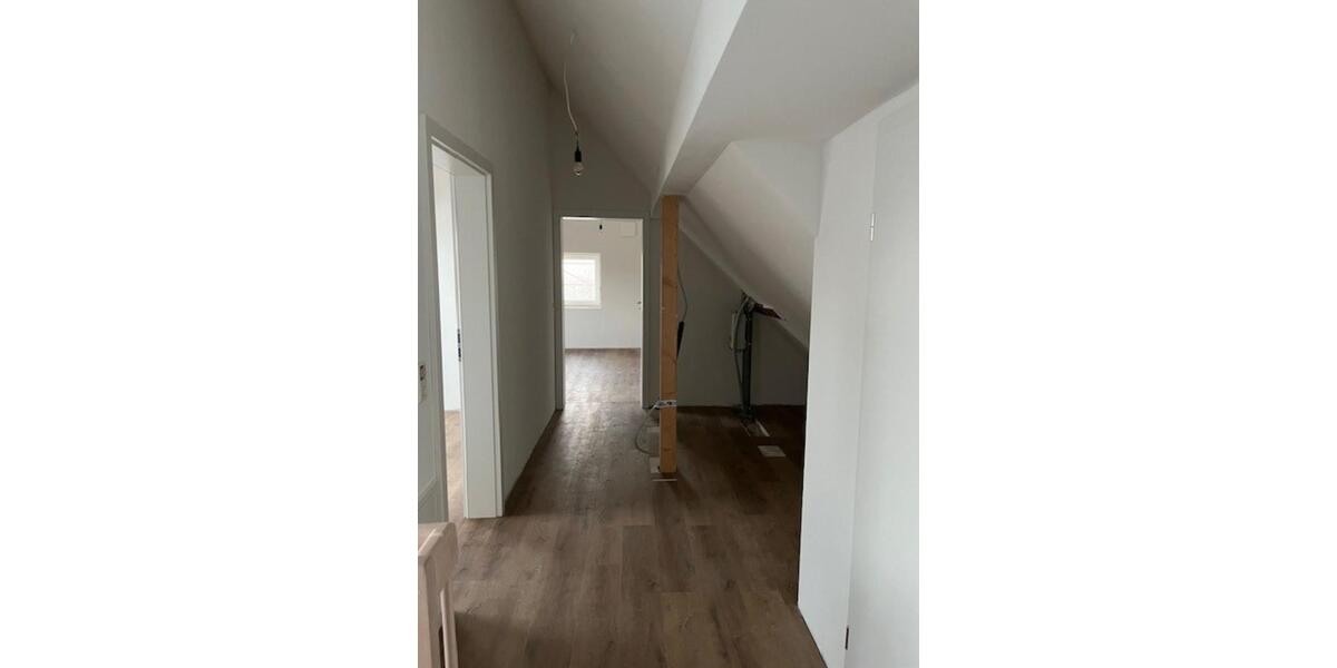 Maisonettenwohnung Königsheim - 4 Zimmer, 91 m&sup2;, 1.095&euro; | Angebot:24561257