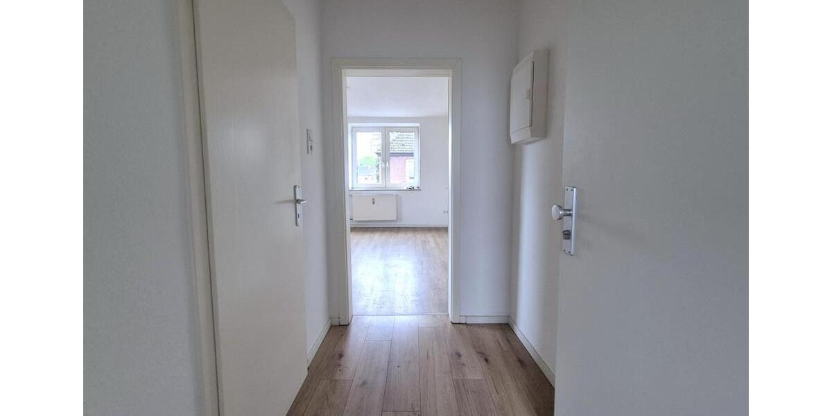 Etagenwohnung Duisburg Hamborn - 2 Zimmer, 55 m&sup2;, 390&euro; | Angebot:26479423