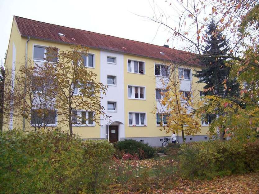 Wohnung zum Mieten in Parey 414,70 € 63.8 m²