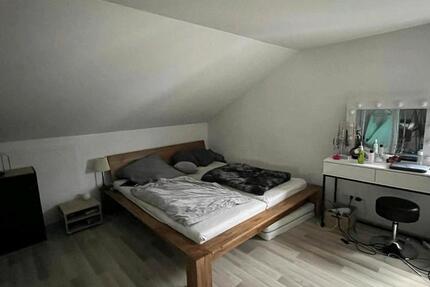 Dachgeschoss Wohnung 2 zimmer