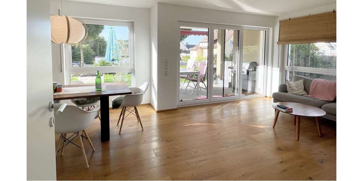 Etagenwohnung Hofen Hofen - 3 Zimmer, 79 m&sup2;, 1.380&euro; | Angebot:27352097
