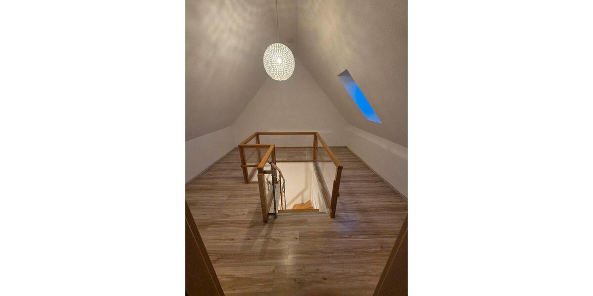 Dachgeschoßwohnung Heiden - 3 Zimmer, 95 m&sup2;, 800&euro; | Angebot:24830804