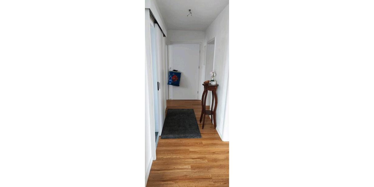 Etagenwohnung Haag in Oberbayern - 3 Zimmer, 62 m&sup2;, 950&euro; | Angebot:24742139
