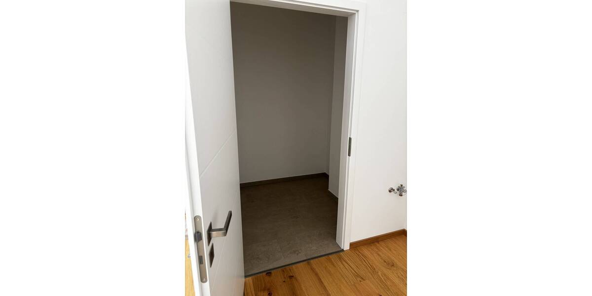 Etagenwohnung Abensberg - 2 Zimmer, 60 m&sup2;, 875&euro; | Angebot:23959123