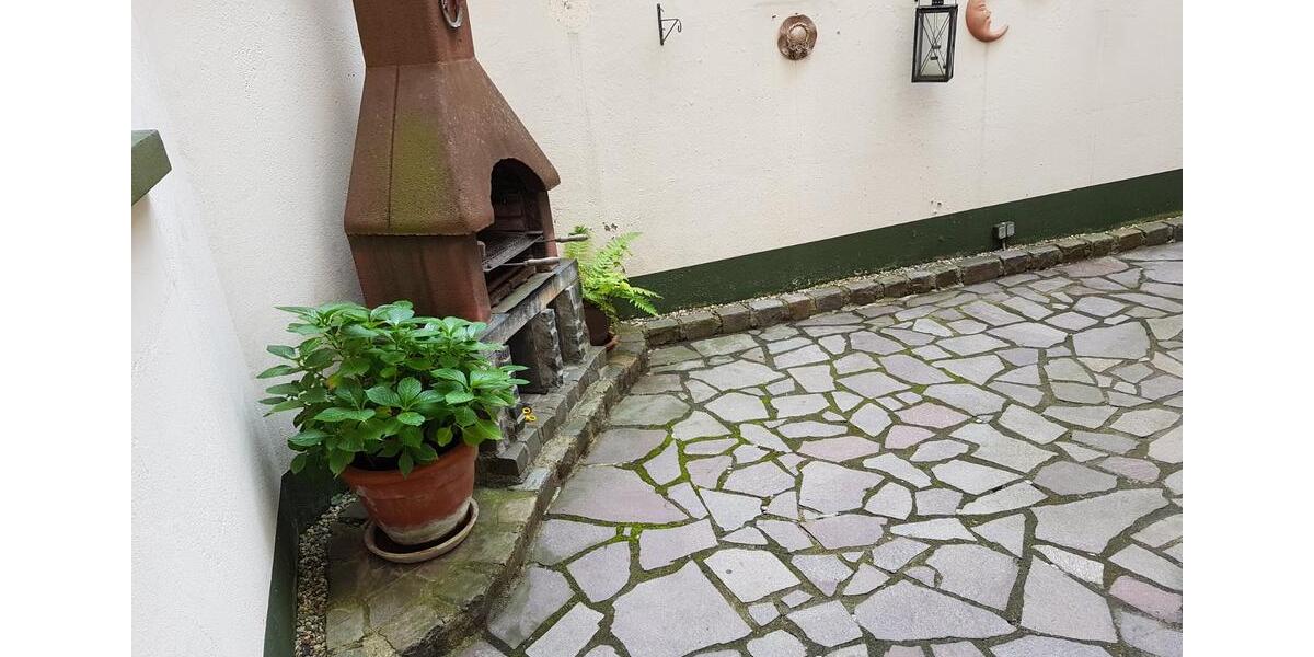 Gehobene 3 Zimmer Altbauwohnung 3 zimmer