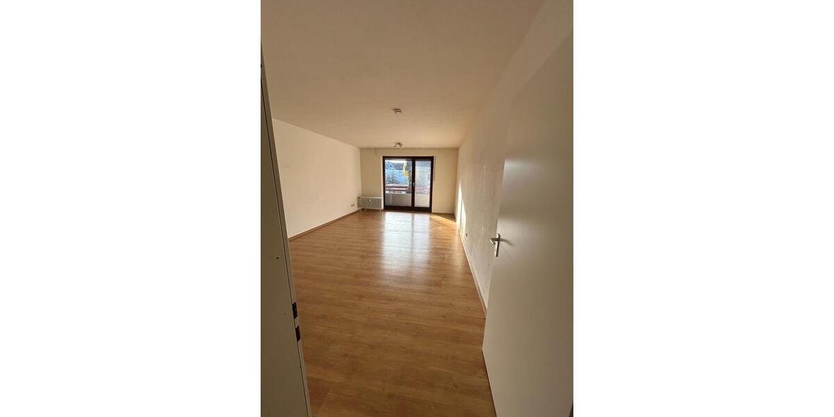 Etagenwohnung Salzkotten - 1 Zimmer, 38 m&sup2;, 385&euro; | Angebot:24851441
