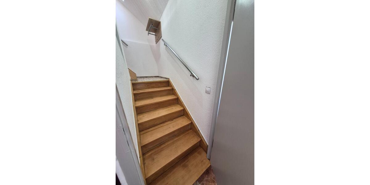 Dachgeschoßwohnung Nennslingen - 2 Zimmer, 85 m&sup2;, 650&euro; | Angebot:25056938