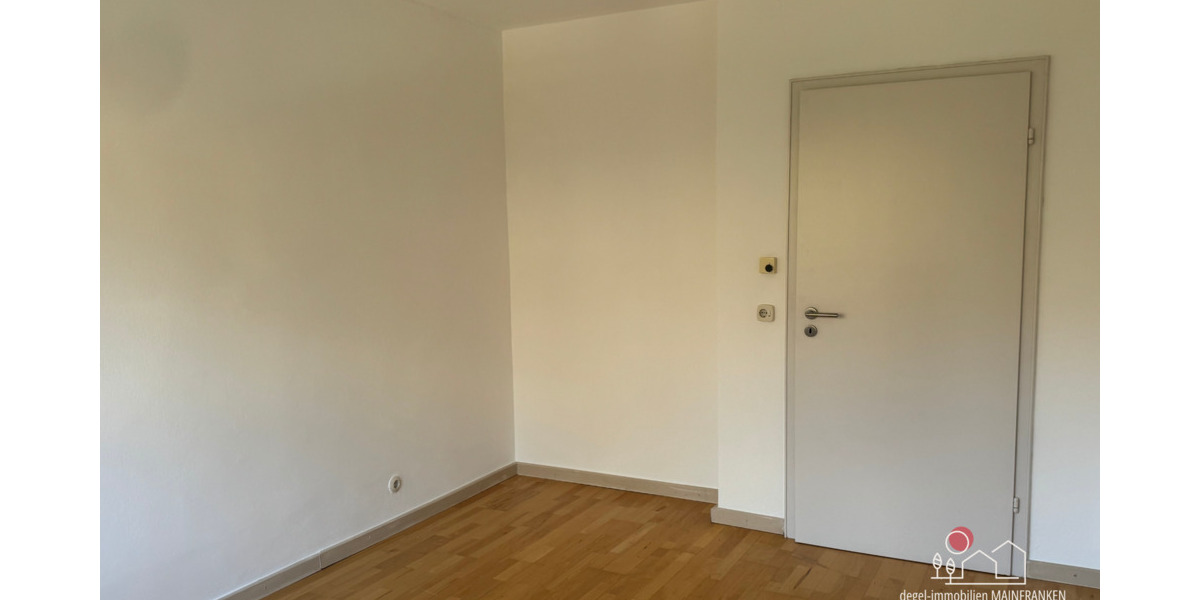 Etagenwohnung Schweinfurt Nordwestlicher Stadtteil - 4 Zimmer, 84 m&sup2;, 820&euro; | Angebot:26344103