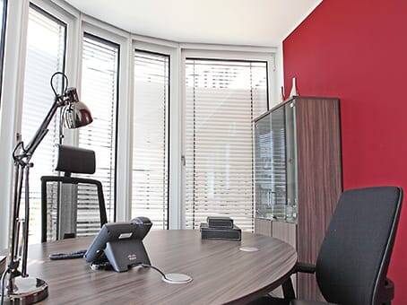 Gewerbeobjekt Düsseldorf Unterrath - 2.184&euro; | Angebot:25720144