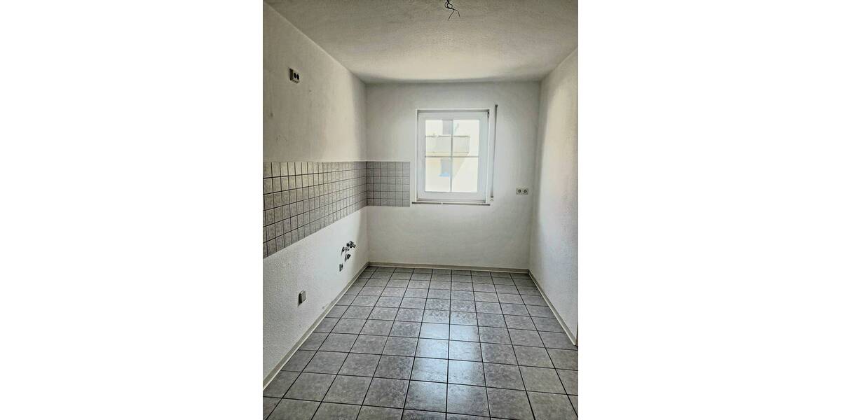 Etagenwohnung Hildburghausen - 2 Zimmer, 66 m&sup2;, 500&euro; | Angebot:22466967