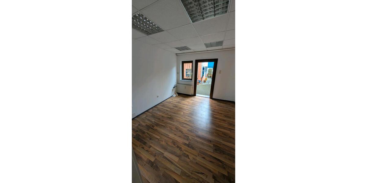 Ladengeschäft 120qm in Bad Lippspringe zimmer