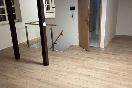 Monteuerzimmer Sofort verfügbar. Viel Stauraum. 1 zimmer