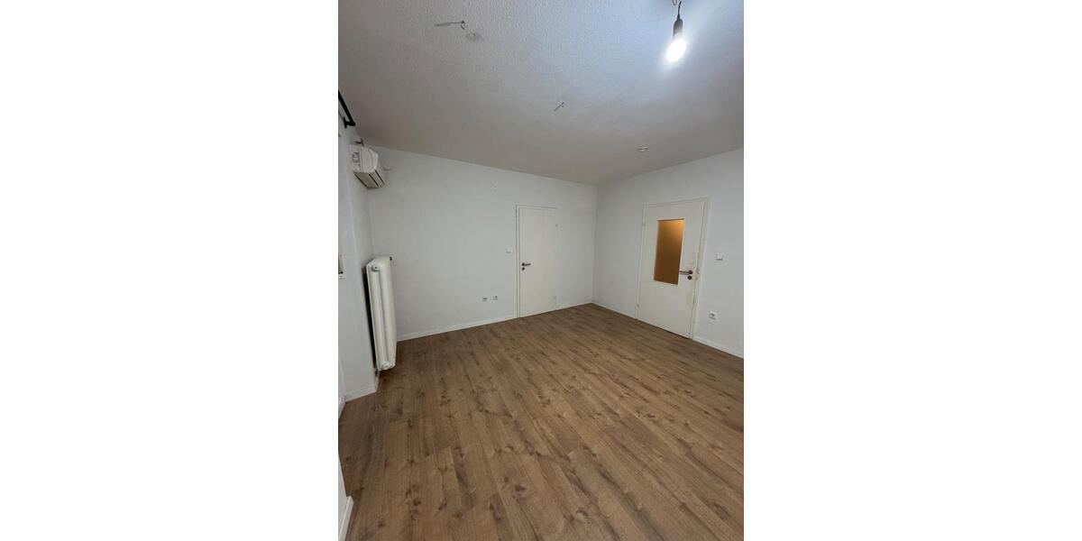 Etagenwohnung Schwebheim - 3 Zimmer, 93 m&sup2;, 950&euro; | Angebot:26561789