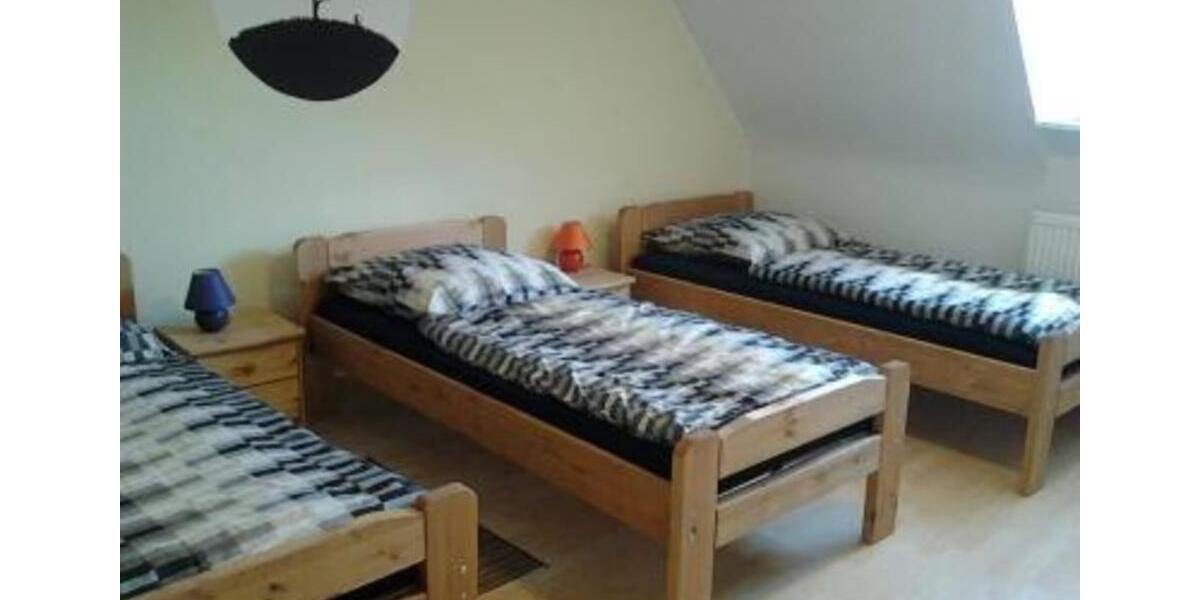 Wohnen auf Zeit Kerpen Balkhausen - 3 Zimmer, 70 m&sup2;, 13&euro; | Angebot:24784443