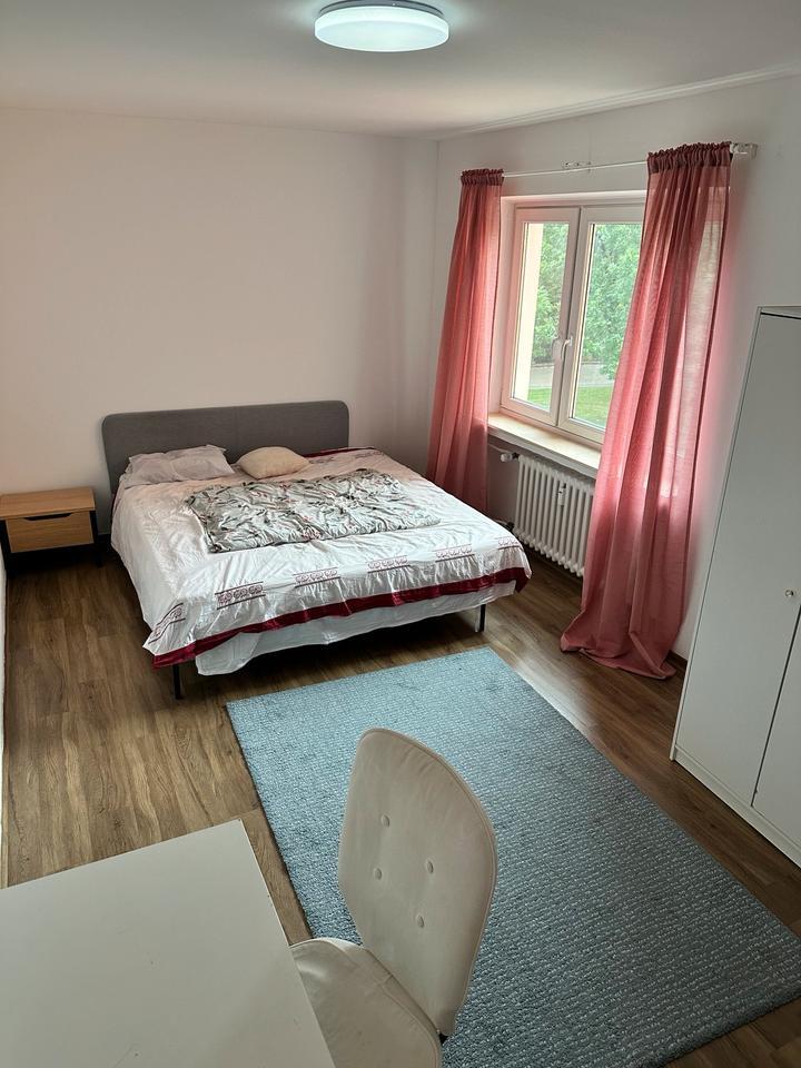 16qm Zimmer mit Anmeldung (2 WG) zimmer