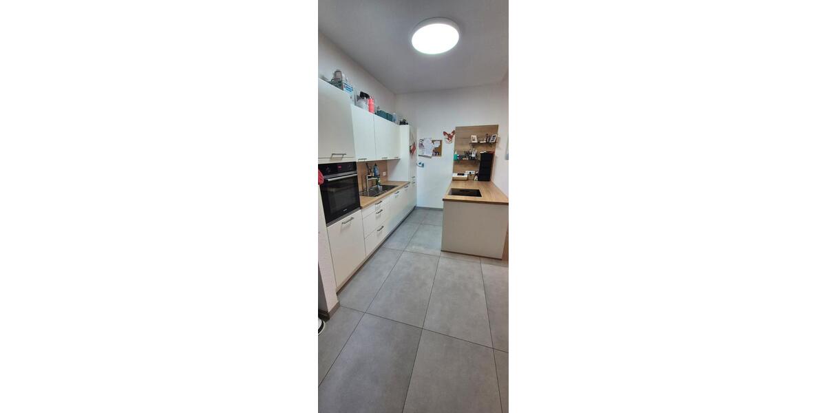Dachgeschoßwohnung Erlenbach am Main - 5 Zimmer, 139 m&sup2;, 1.900&euro; | Angebot:26424663