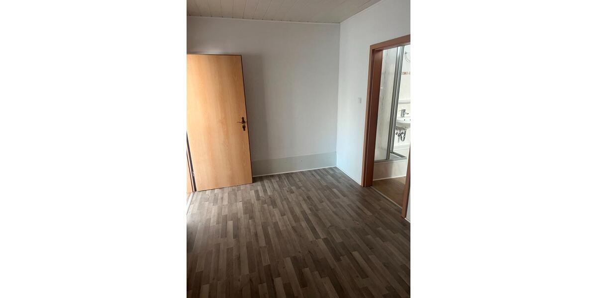 Terrassenwohnung Gronau (Leine) - 2 Zimmer, 42 m&sup2;, 450&euro; | Angebot:25992635