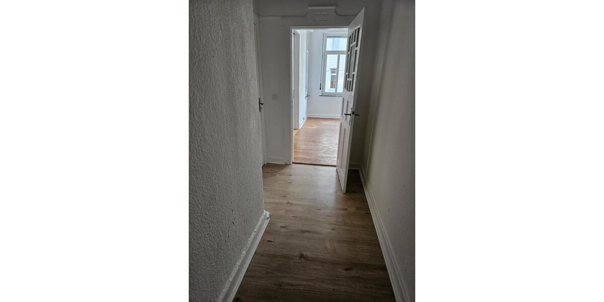 Etagenwohnung Bremerhaven Mitte - 5 Zimmer, 120 m&sup2;, 800&euro; | Angebot:23027949