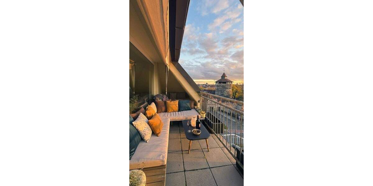 Etagenwohnung Nürnberg St Johannis - 4 Zimmer, 214 m&sup2;, 2.600&euro; | Angebot:24056652