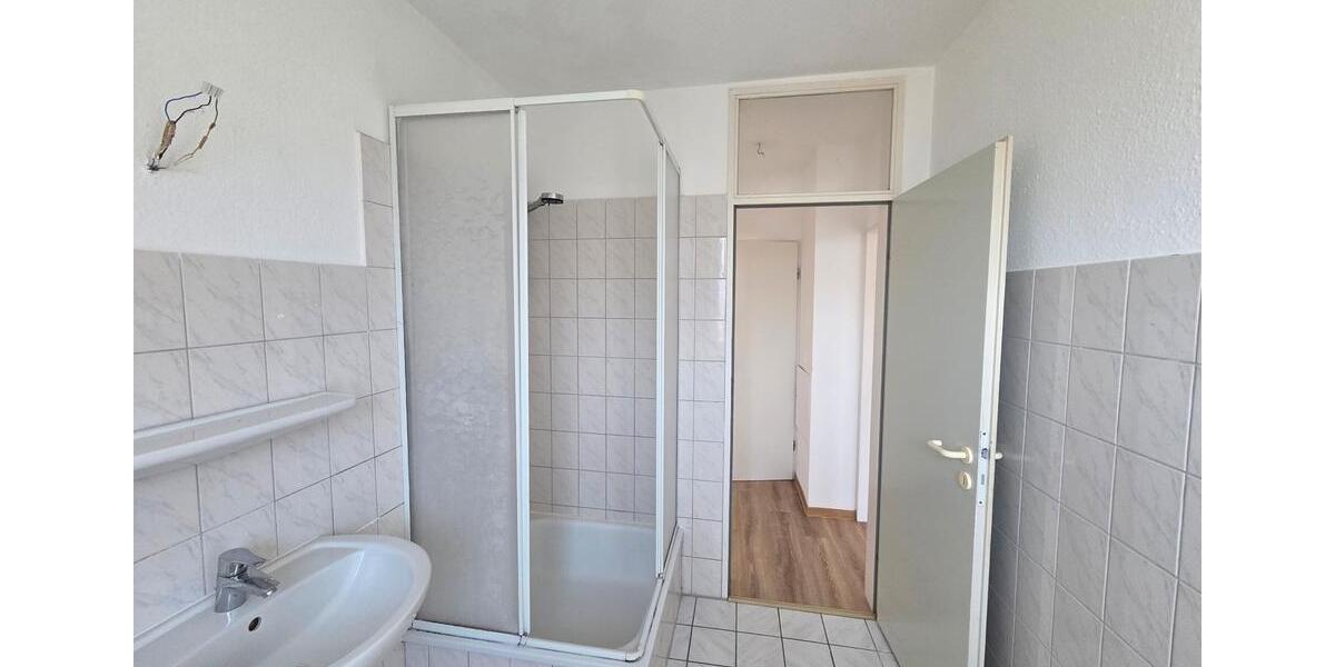 Etagenwohnung Emden Rysumer Landstraße - 4 Zimmer, 88 m&sup2;, 618&euro; | Angebot:26441393