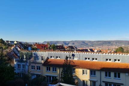 Helle 3-Raum Wohnung mit Balkon # Stellplatz # Ausblick