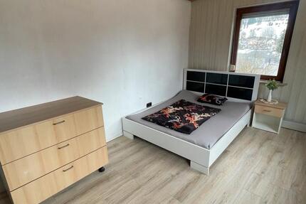 Wohnen auf Zeit Albstadt Gemarkung Onstmettingen - 3 Zimmer, 15 m&sup2;, 365&euro; | Angebot:25937050