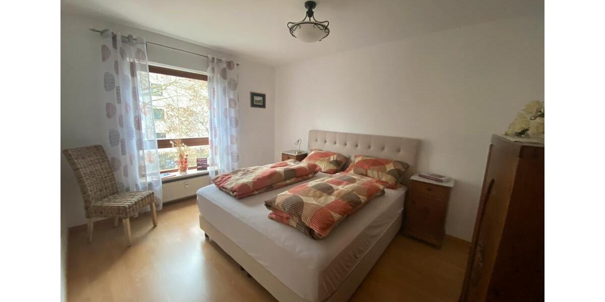 Etagenwohnung Patersdorf - 2 Zimmer, 55 m&sup2;, 940&euro; | Angebot:25293592