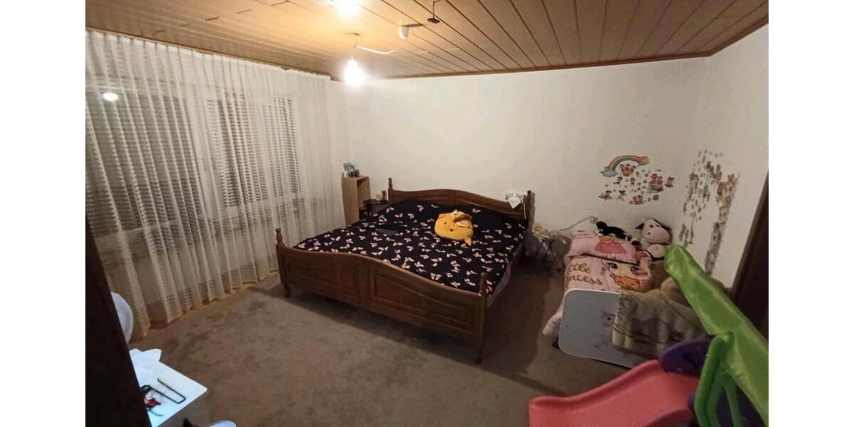 Etagenwohnung Hille - 3.5 Zimmer, 110 m&sup2;, 700&euro; | Angebot:26626001