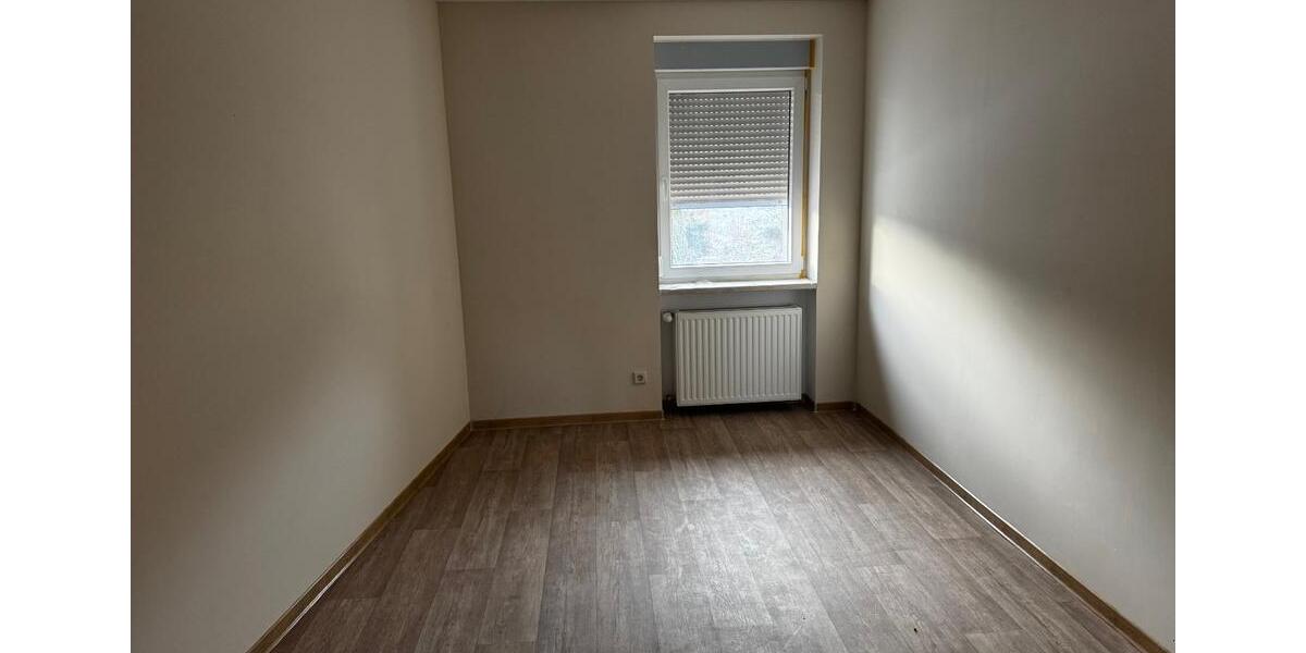 Doppelhaushälfte Klostermansfeld - 4 Zimmer, 122 m&sup2;, 1.000&euro; | Angebot:25868697