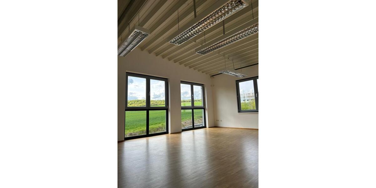 Gewerbeobjekt Bad Camberg - 1.500&euro; | Angebot:26616870