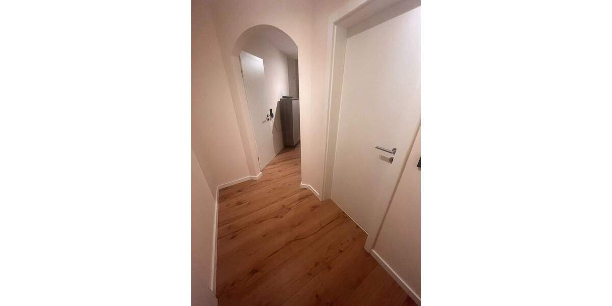 Etagenwohnung Hackenheim - 3 Zimmer, 84 m&sup2;, 1.000&euro; | Angebot:25741717