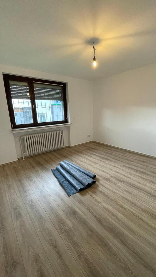 Frisch renoviertes Einfamilienhaus mit Wintergarten in Kassel