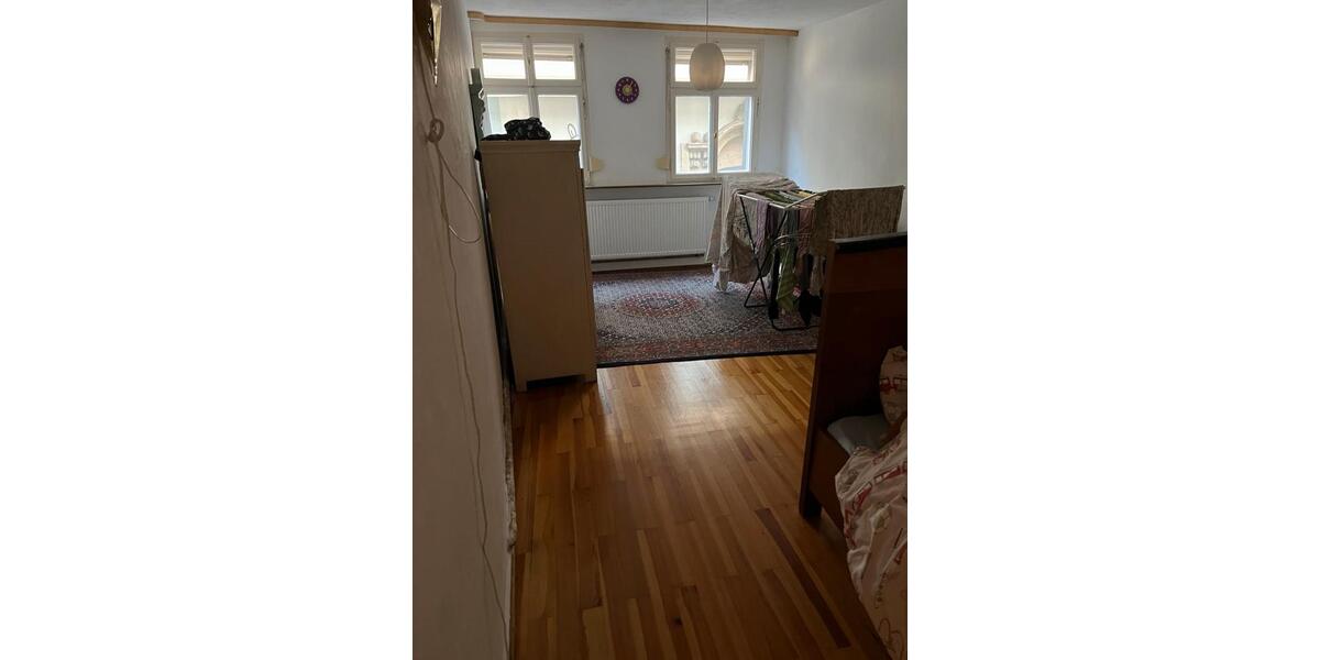 Wohnen auf Zeit Bamberg Am Bruderwald - 6 Zimmer, 130 m&sup2;, 280&euro; | Angebot:26127650