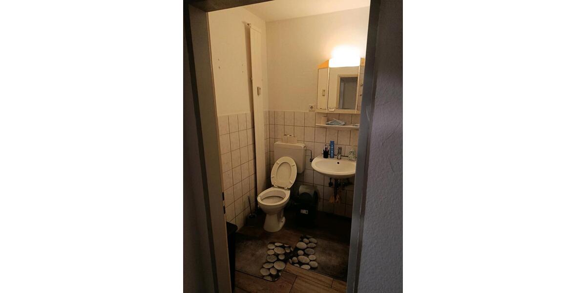 Erdgeschoßwohnung Leverkusen Alkenrath - 1 Zimmer, 75 m&sup2;, 550&euro; | Angebot:24680235