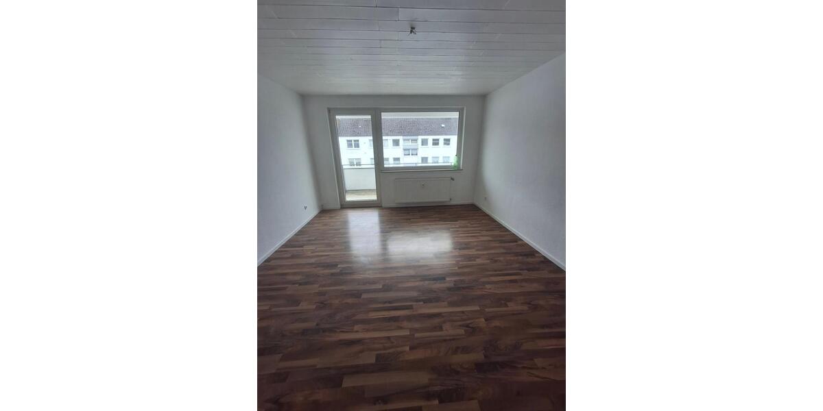 Dachgeschoßwohnung Marsberg - 4 Zimmer, 89 m&sup2;, 750&euro; | Angebot:26621360