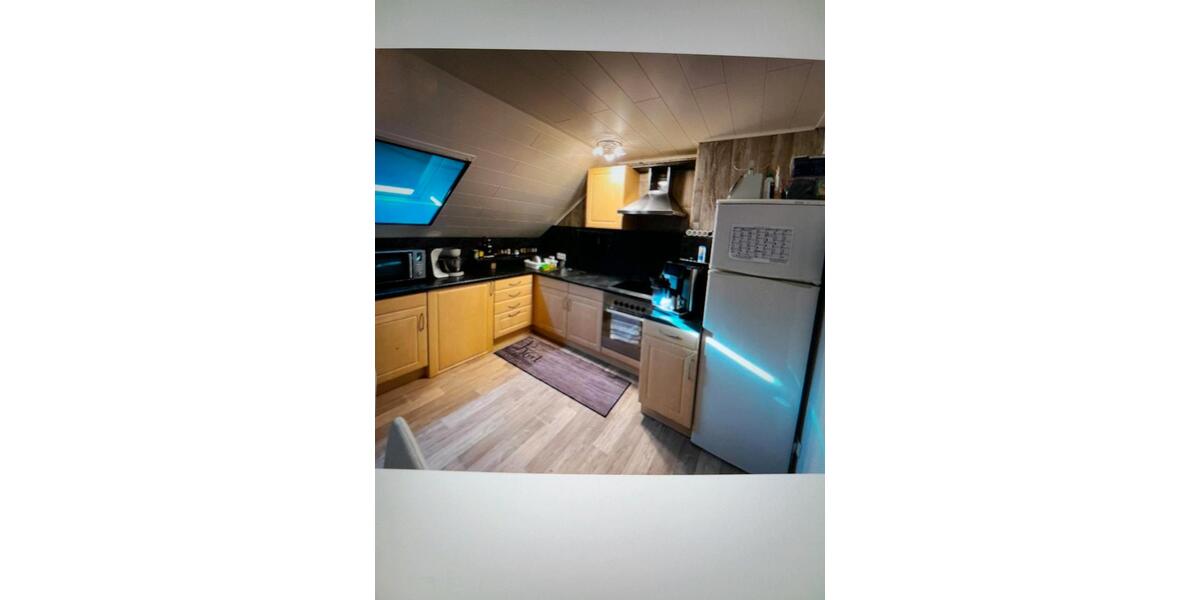 Dachgeschoßwohnung Unterschneidheim - 3 Zimmer, 90 m&sup2;, 890&euro; | Angebot:25256432