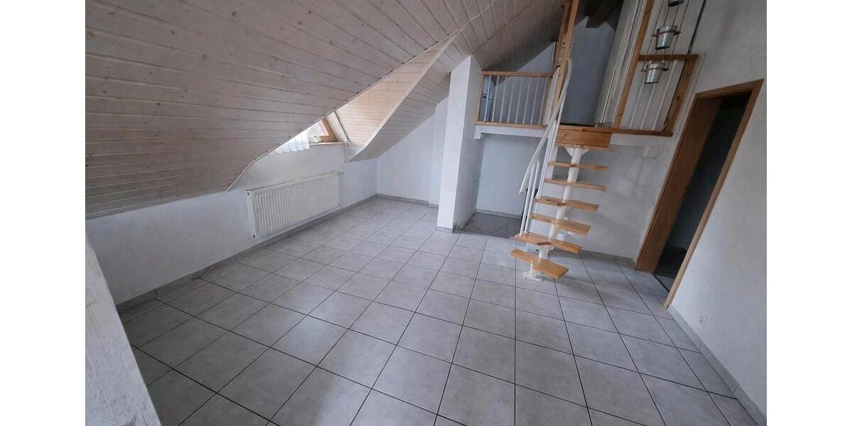 Dachgeschoßwohnung Rottenburg am Neckar - 2 Zimmer, 46 m&sup2;, 580&euro; | Angebot:24803888