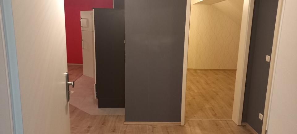 Dachgeschoßwohnung Krautheim - 2 Zimmer, 73 m&sup2;, 640&euro; | Angebot:24755084