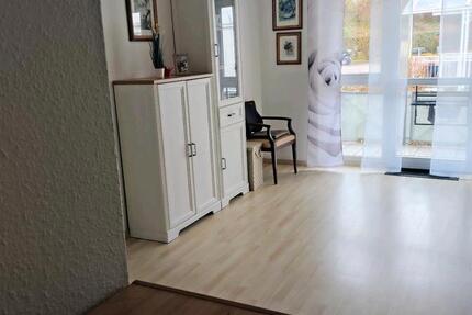 Wohnung Ludwigsburg Oßweil - 2 Zimmer, 81 m&sup2;, 940&euro; | Angebot:25170905