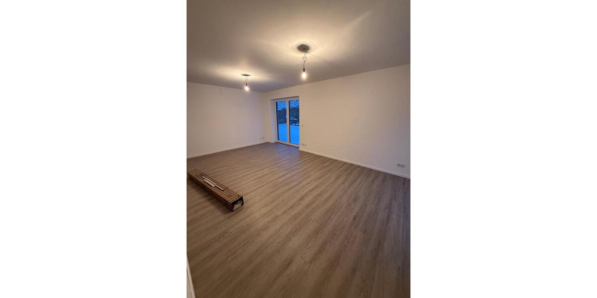 Doppelhaushälfte Schleswig - 4 Zimmer, 140 m&sup2;, 1.600&euro; | Angebot:24719718
