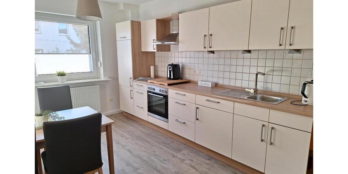 Wohnen auf Zeit Rinteln - 1 Zimmer, 86 m&sup2;, 350&euro; | Angebot:26021022
